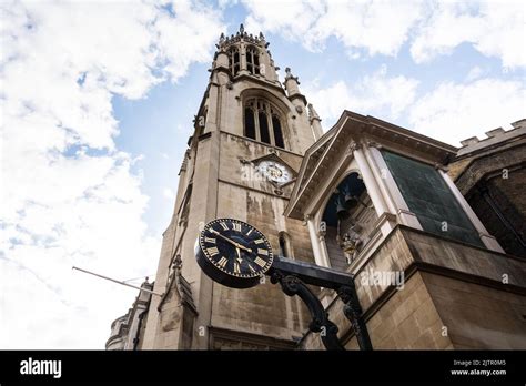 giants of st dunstan in the west.